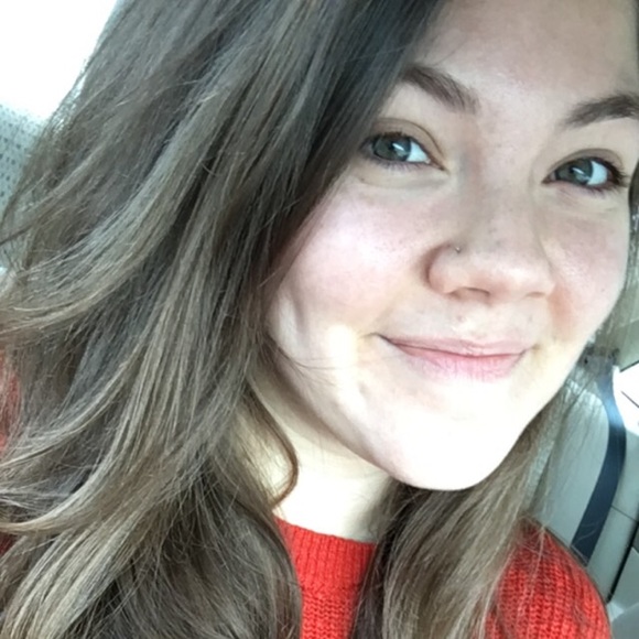 Meet your Posher, Allison - Picture 3 of 8